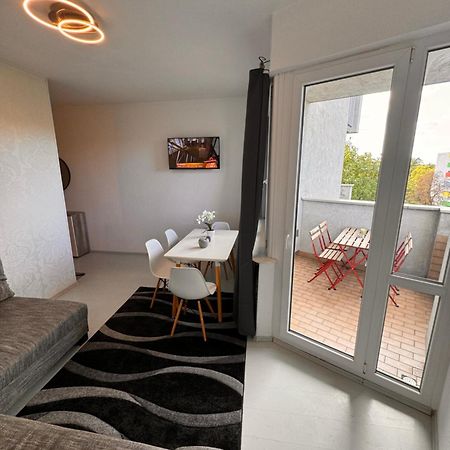 Hubert Apartment Berlin Exterior foto